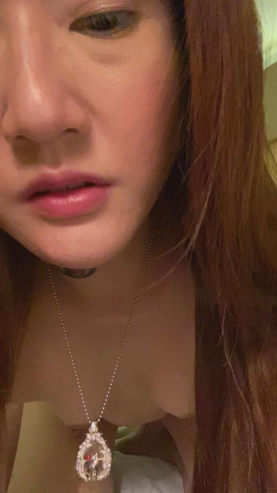 angelloves : 實戰秀男生硬是不出來老師爽到鏡頭都快拿不住了😘