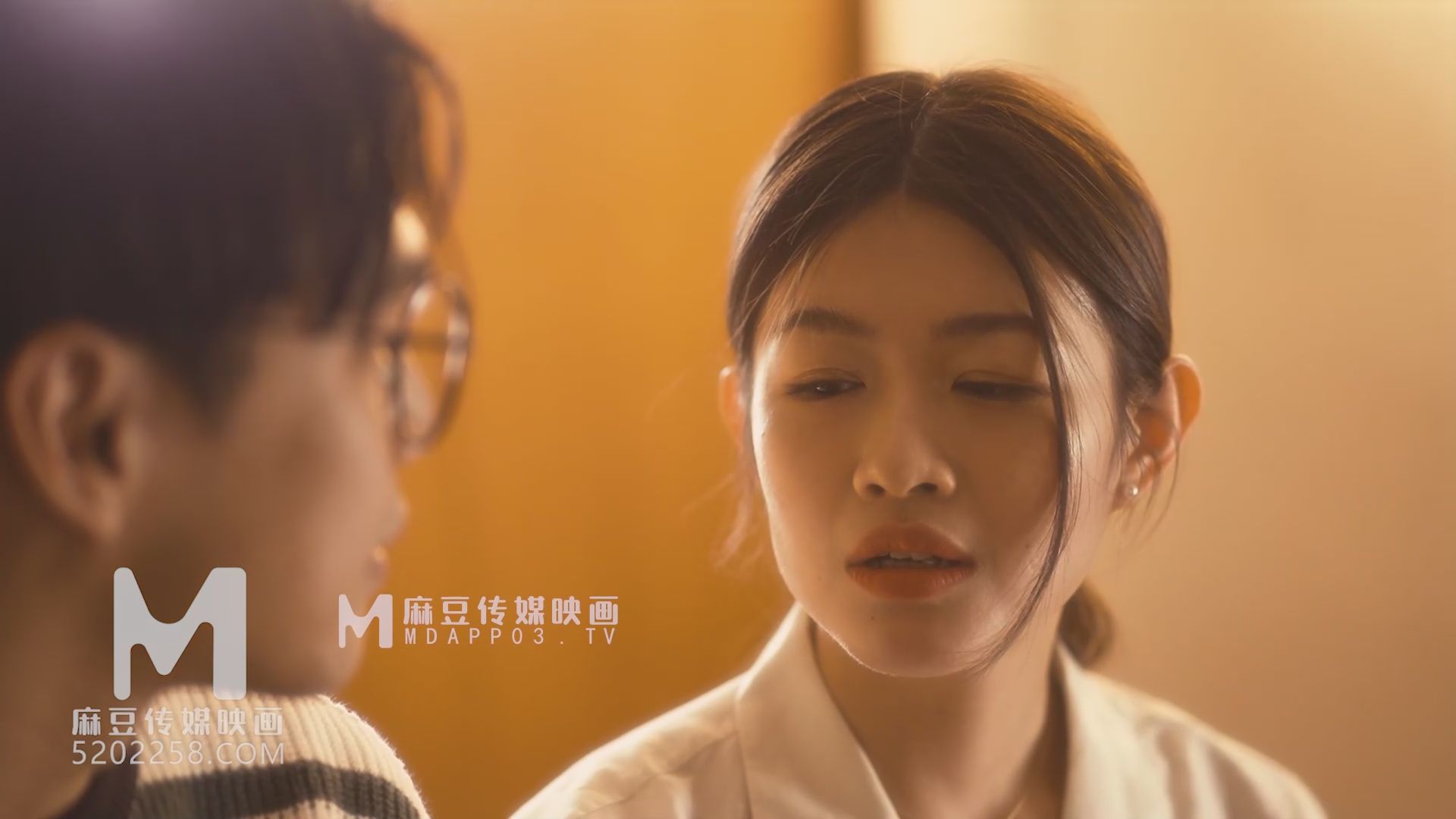 modelmedia : MAN-0005 / 赤裸 / 陈凡骐 梁芸菲