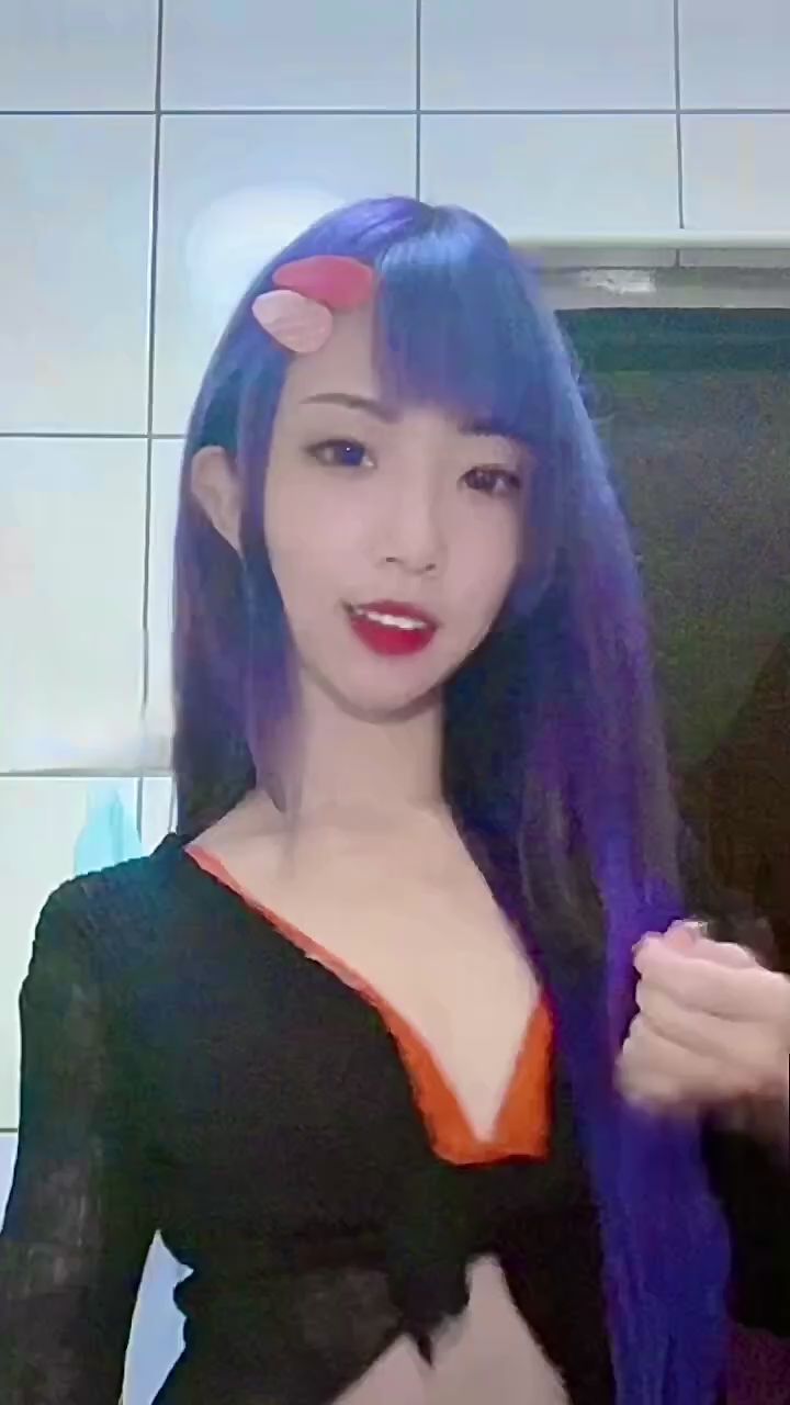 dagababy : 變DJ狄爺的概念🌚
今天超開心下播❣️

跳跳舞給我的哥們🥰