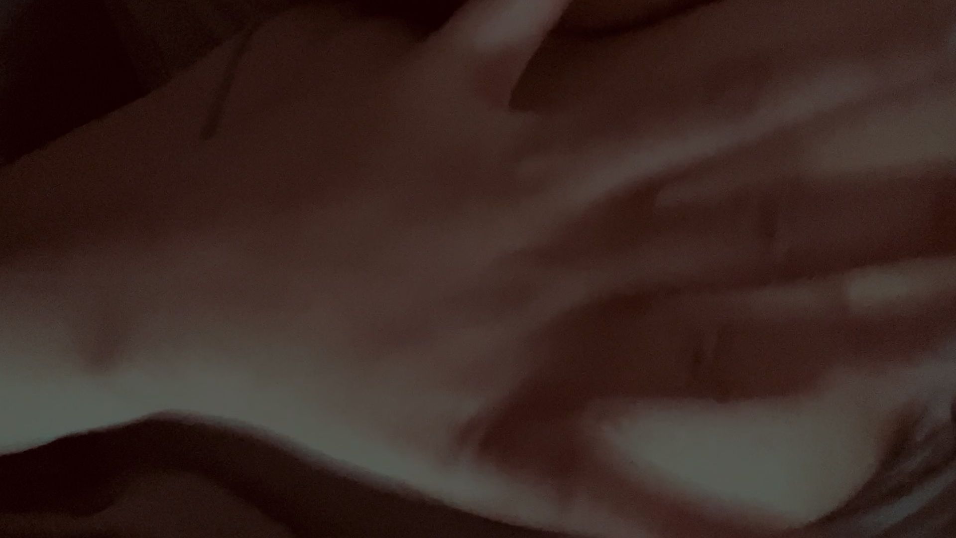  : 愛乳多一點暗黑版之lina玩奶頭全都露