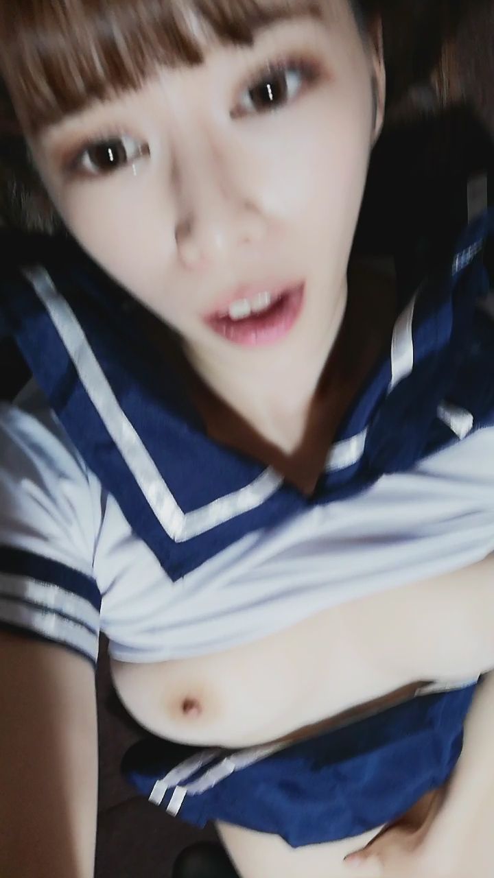 n******a : 高校制服露美鮑 #美乳 #美尻 #制服 #Busty #JuicyAss #Uniform