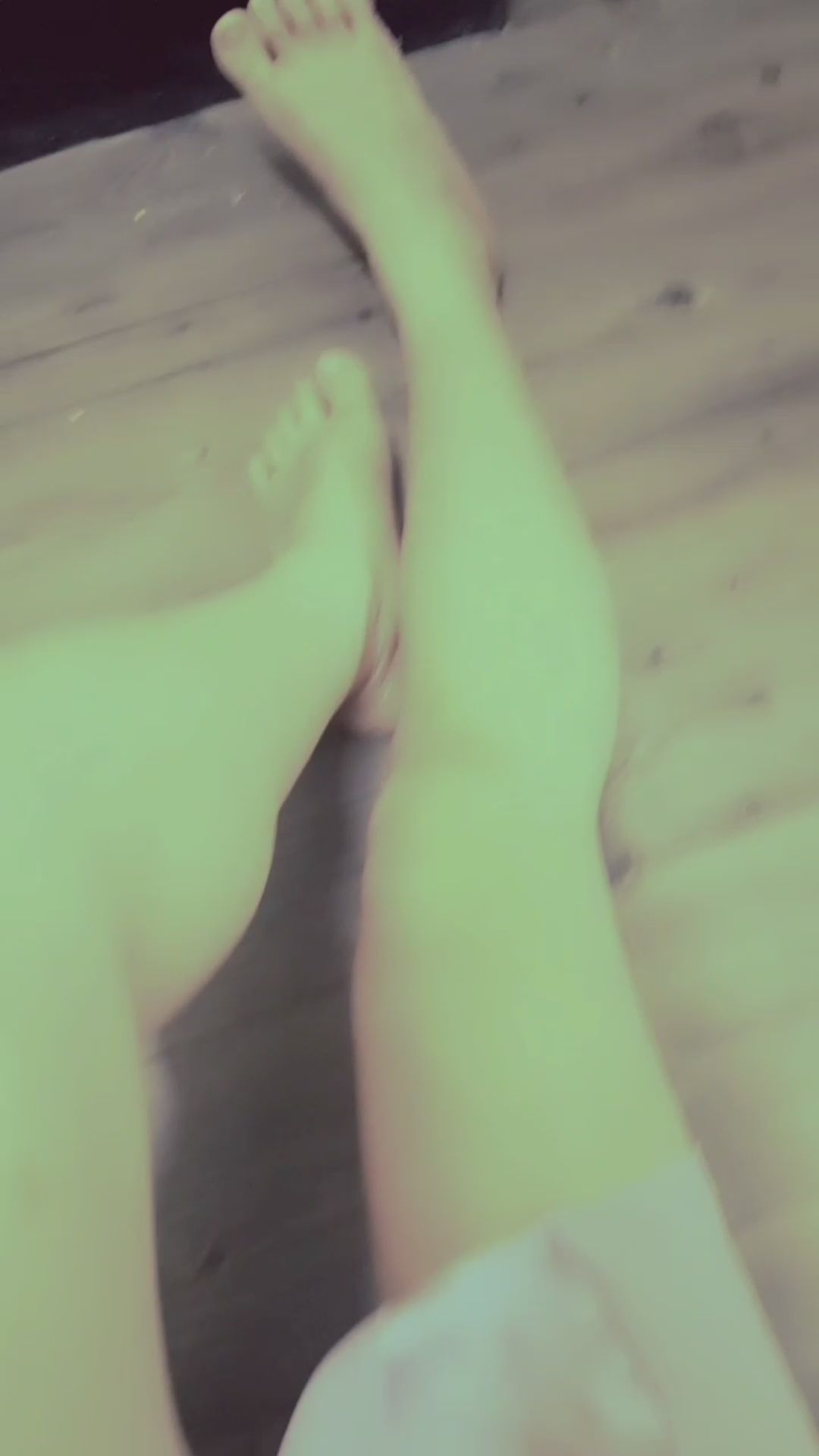 janicee : 揉奶😈