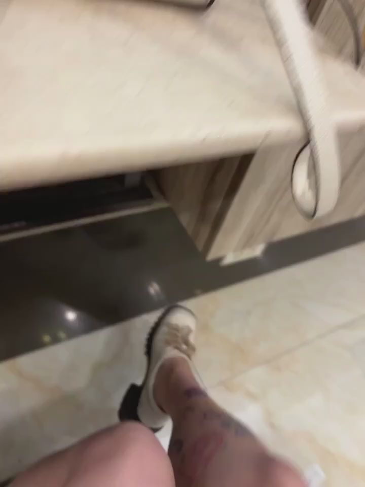 chanel0323 : 有人喜歡調教系列嗎😈