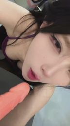 estalla_ : 超级诱惑舔,深喉好爽