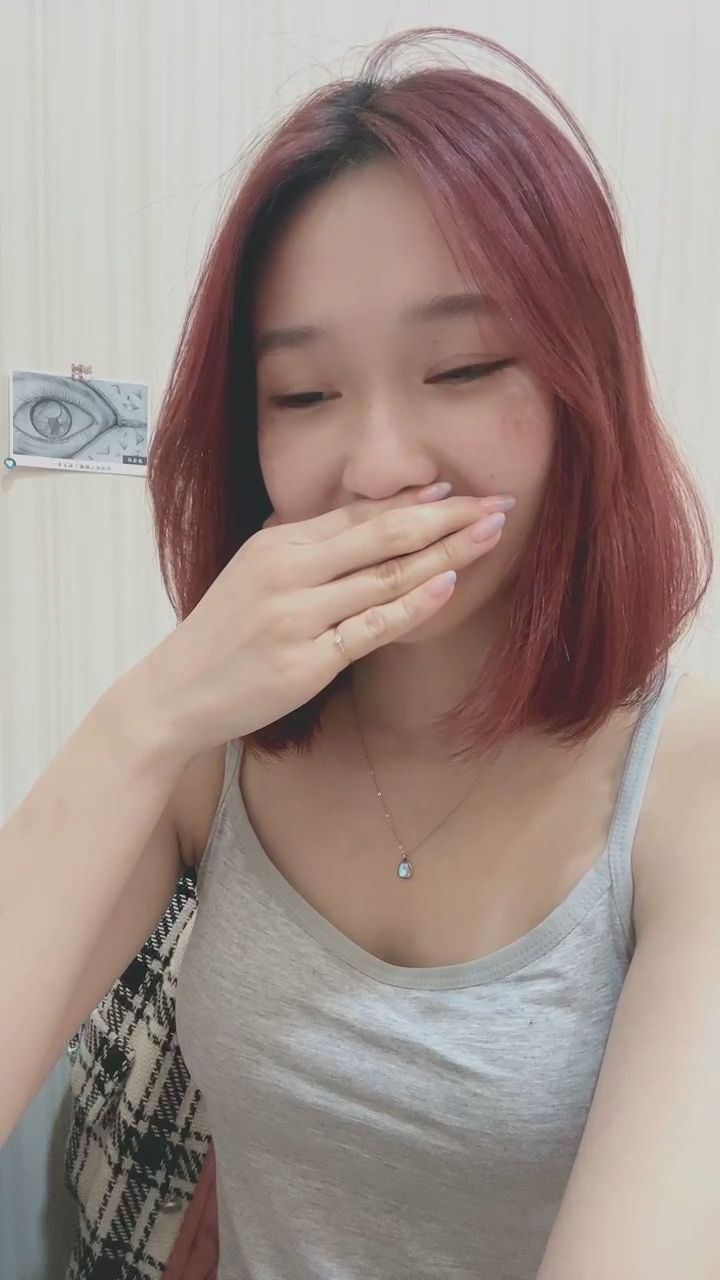  : 我要陪你去洗澡？😳💖 #甜美笑容 #害羞 #心動瞬間