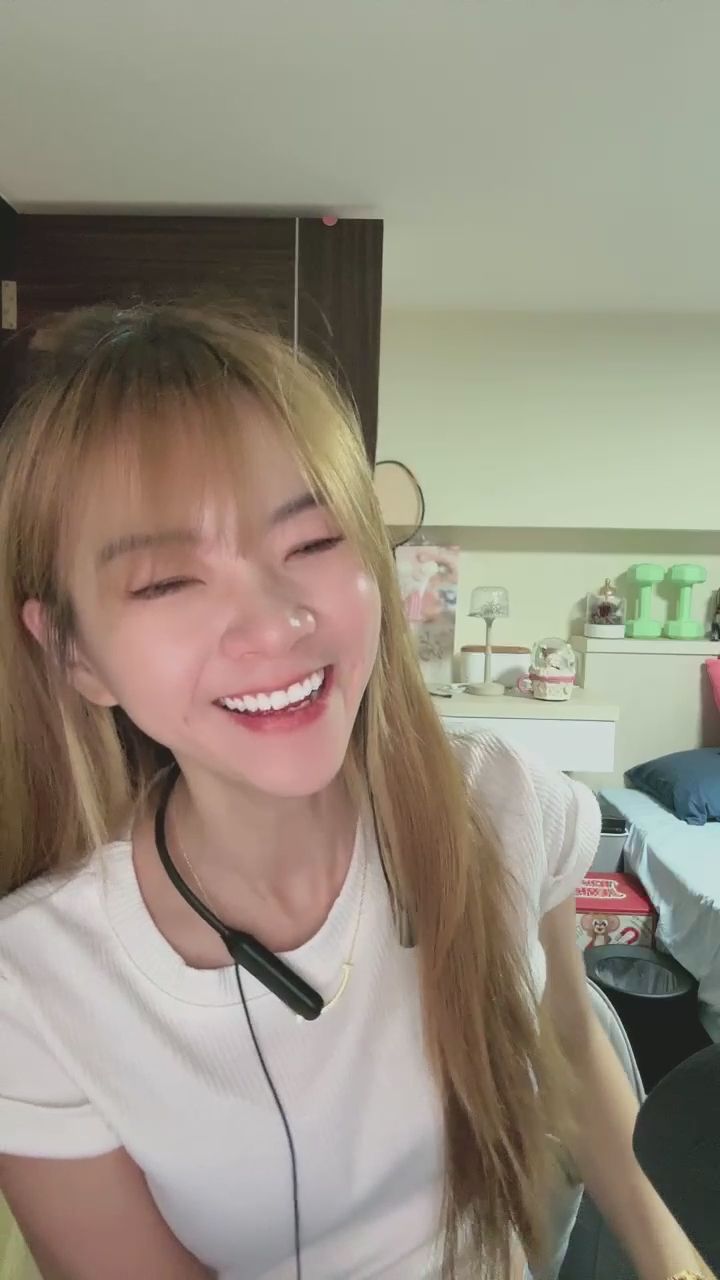 ccsusu : 哈哈哈哈 到底什麼白帶啦🤣🤣🤣 #女神魅力 #自然美 #心動