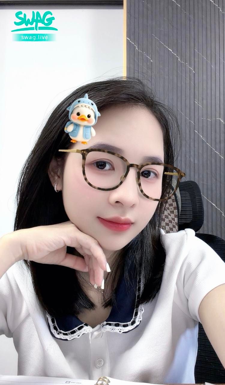 meoluoi : Chào ngày mới 😘😘😘