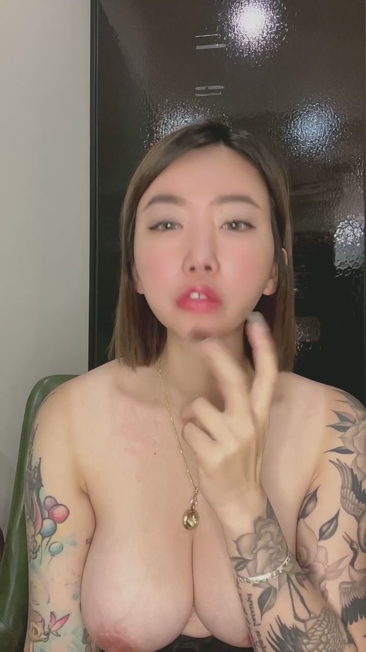  : 直播福利大放送！這身材和互動讓你一次看個夠 😈 #直播福利 #大尺度 #性感身材