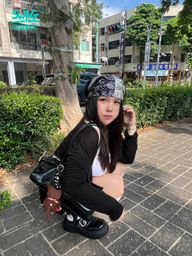 yuuna_bea : 喜歡這個造型的優那嗎🩶🤍