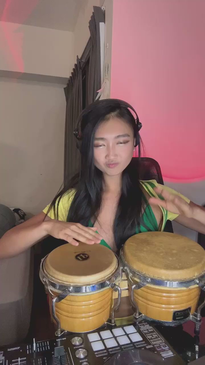 yu_jenny : 跟著我一起感受這熱情的節奏吧!🥁✨ #熱情DJ #動感節奏 #甜美律動