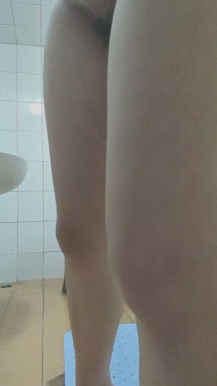  : 每一吋肌膚都需要溫柔呵護，感受深層的全身乳液按摩 👐🔥 #乳液按摩 #惹火身材 #私密保養 #性感福利