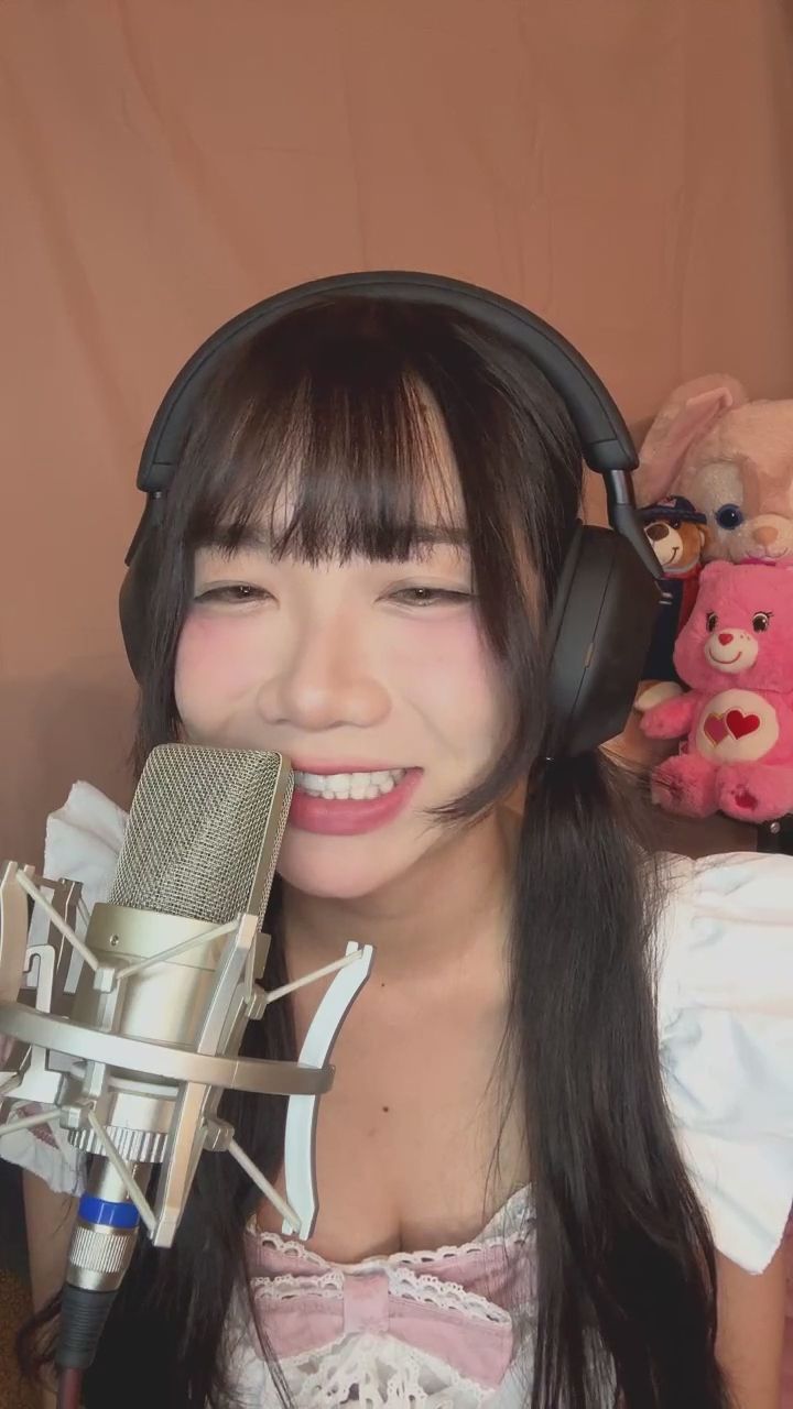  : 只想跟你分享的秘密，靠近一點聽我說🤫💕 #女僕 #甜美互動 #陪伴