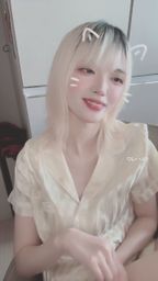 neko__ : 靠這麼近,你有心動加速嗎?快來接收專屬於你的甜美瞬間!💖😜 #心動 #近距離 #女友感