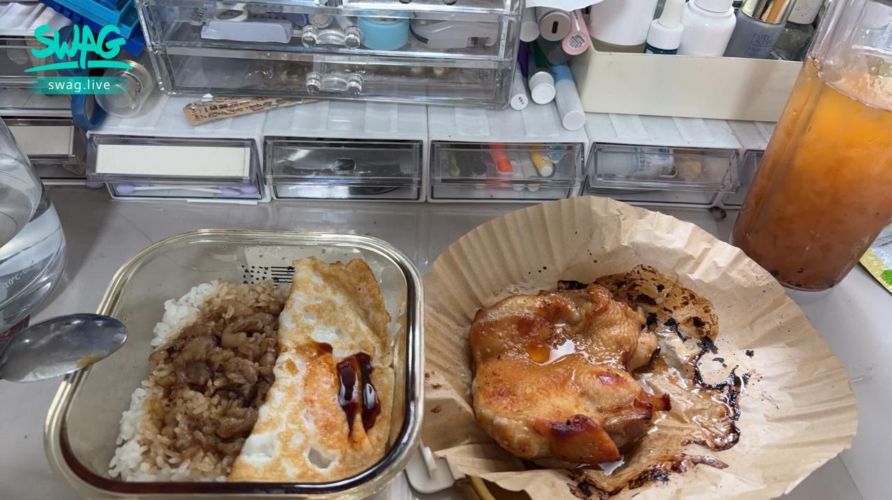 : 一起吃飯🍽️💕