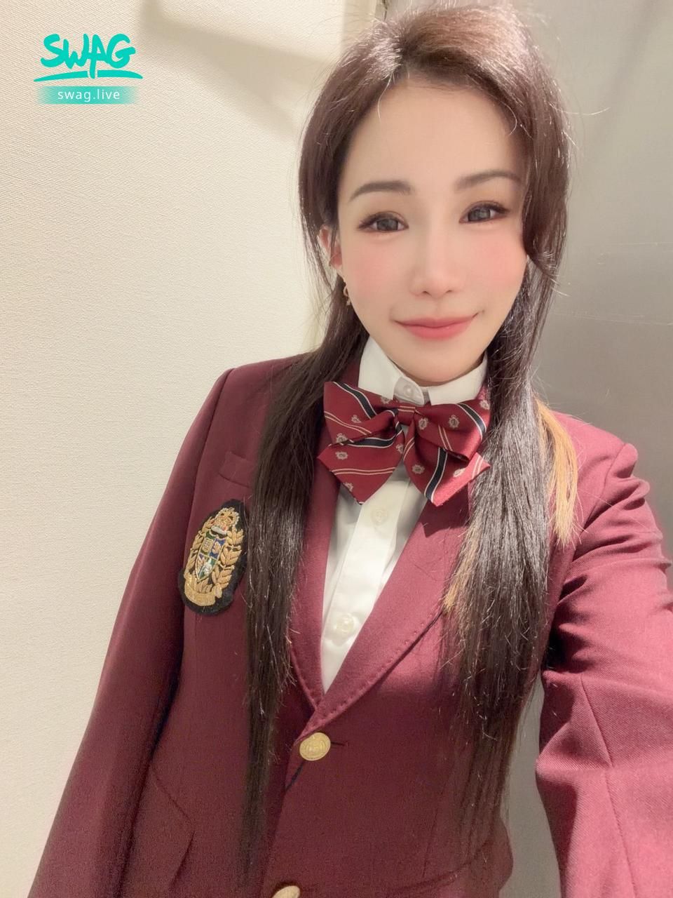 jojo_66 : 我真的有想你們了~你們最近還好嗎?
最近還在日本出差🇯🇵
每天忙到快不行
但看到你們還在等我、還會來找我,就覺得很開心。
期待見面❤️