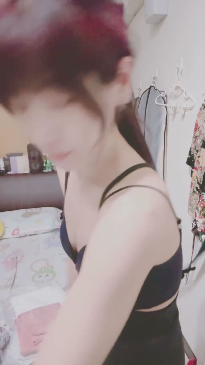 jenny105106 : 最後一秒的眨眼放電,誰受得了?😉✨ #性感 #放電 #心跳加速 #直播精華