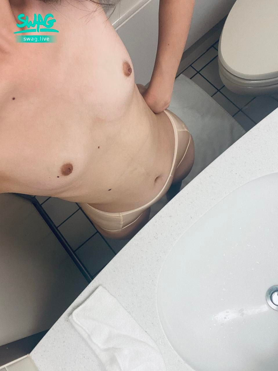  : 洗澡前 隨便拍拍