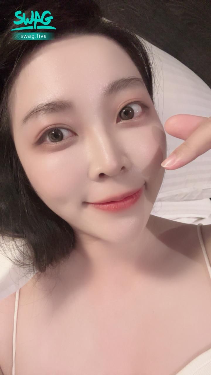 e548362 : 今天晚上播一個🔮
9-11:00有人來嗎