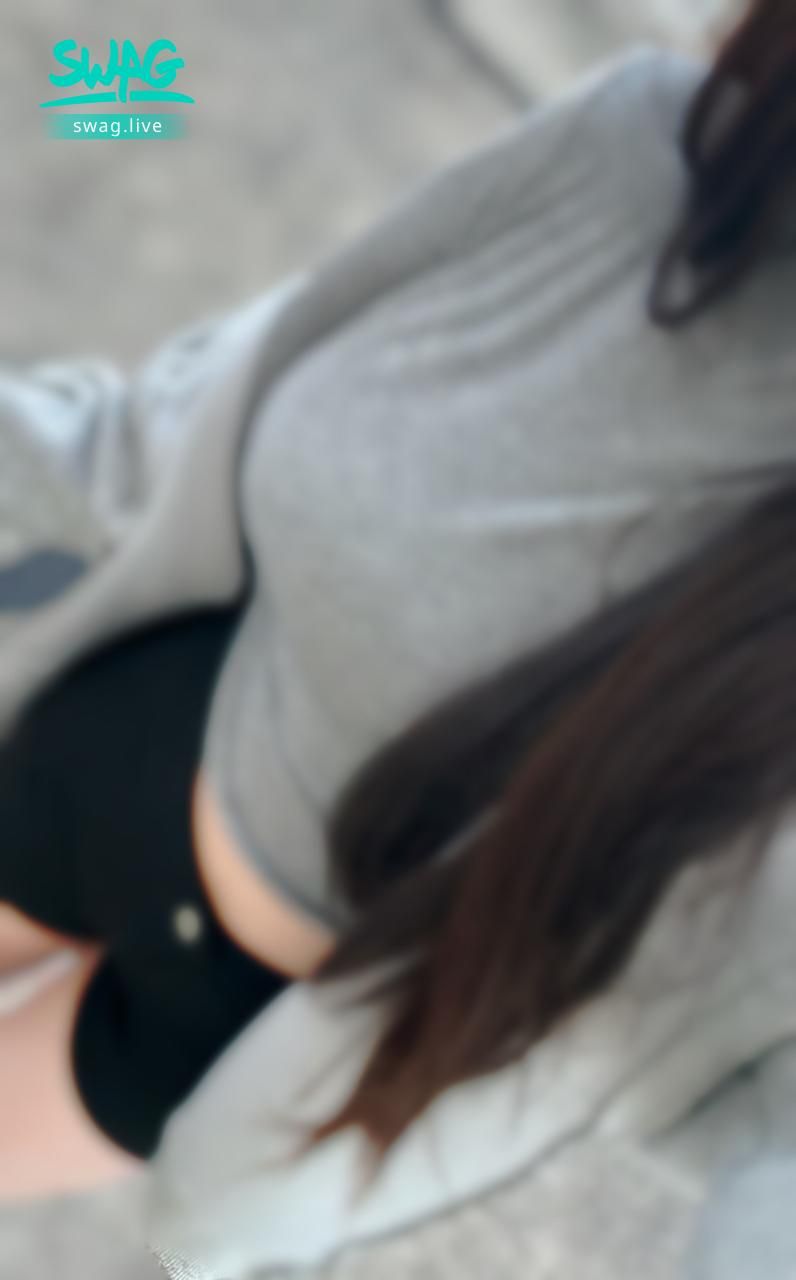 : 🎉久違的抽籤大活動來了🎡💞
🎁3顆紫黑鑽🉐1支籤（露點巨乳福利片）
🎁6顆紫黑鑽🉐3支籤（露點巨乳誘惑長片）
🎁10顆紫黑鑽🉐20支籤（隨機）（長片）
（凡是參加者贈免費の露點片片）
‼️抽獎活動內容‼️
1.原味內衣x1
2.客製化影片指定x1（限5分鐘）
3.純約會吃飯乙次😗😗❣️

月底會抽出 有空就開直播
抽 沒空會發動態公布得獎名單！！
⚠️得獎者需在24小時內回覆⚠️
⚠️否則視為棄權‼️