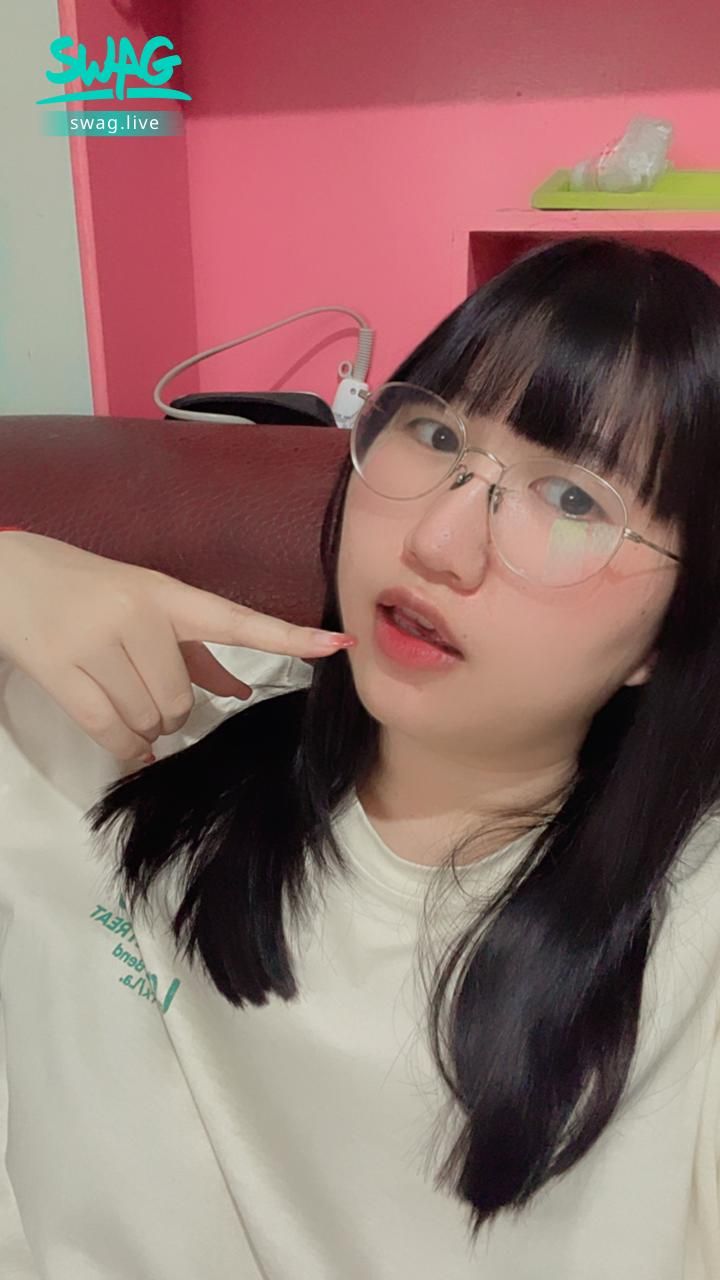 naomiksks : 這個月我會很認真的🥺🥺🥺