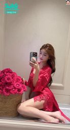 : nhắn tin với em ngay nha😍