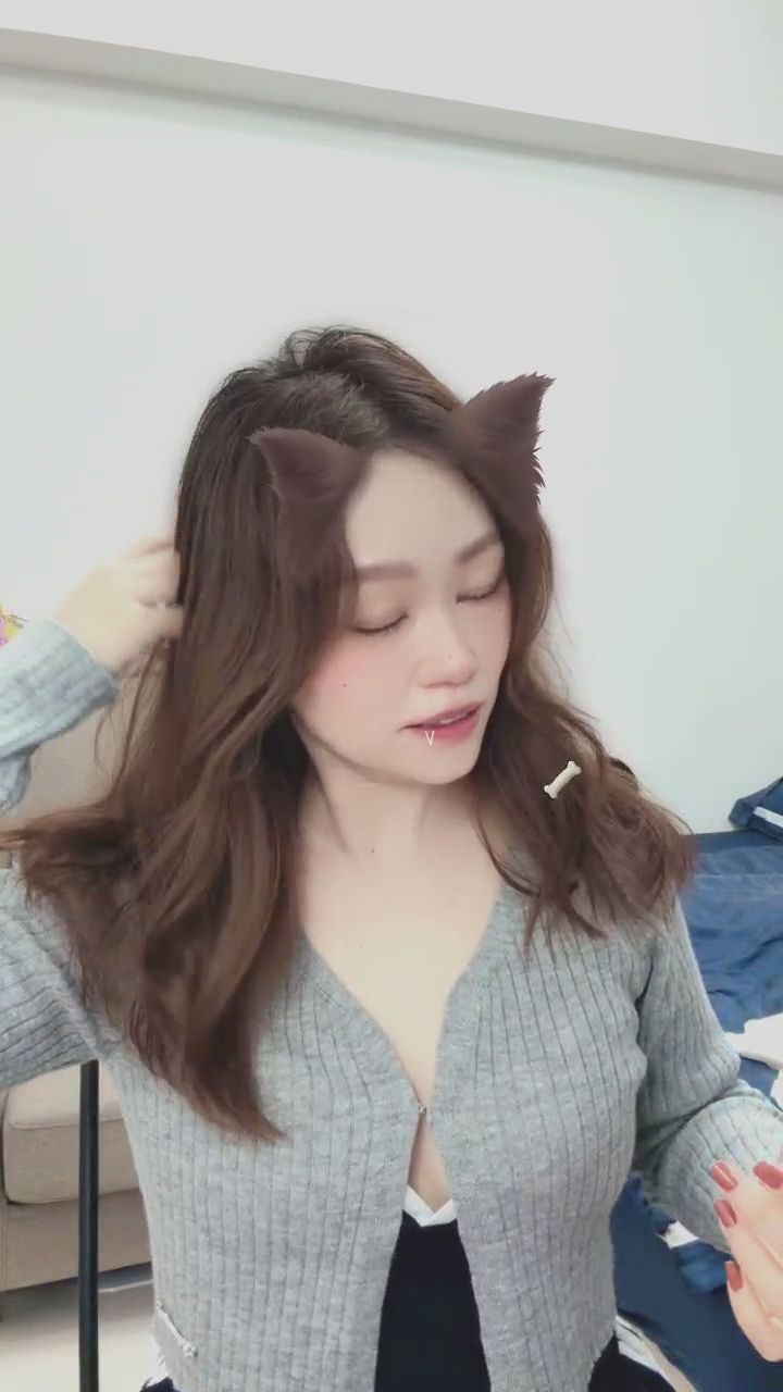  : 被貓系少女的甜美笑容治癒了 🐱✨ #貓耳 #甜美笑容 #日常互動 #可愛