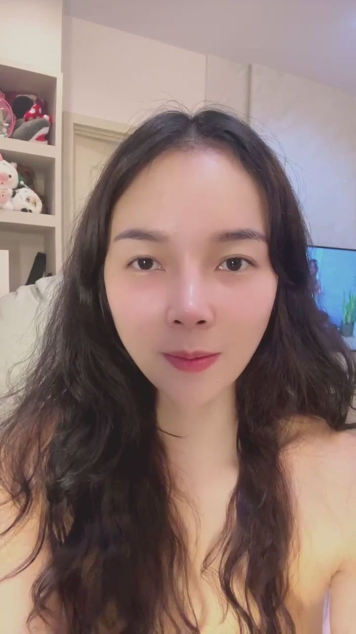  : 高能開場！感受最真實的性感姿態與甜美表情 😉💕 #高強度互動 #性感特寫 #私密時光
