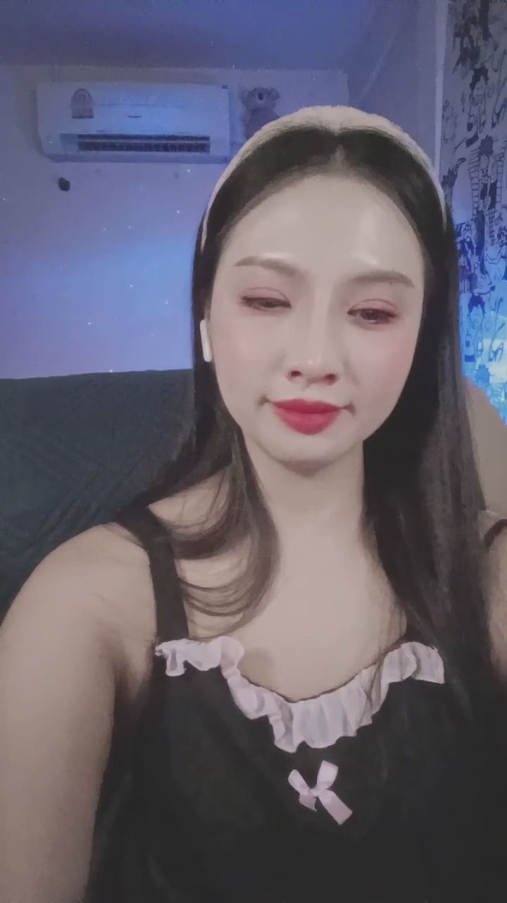  : 好想就這樣一直看著你...😍 #溫柔 #心動 #近距離