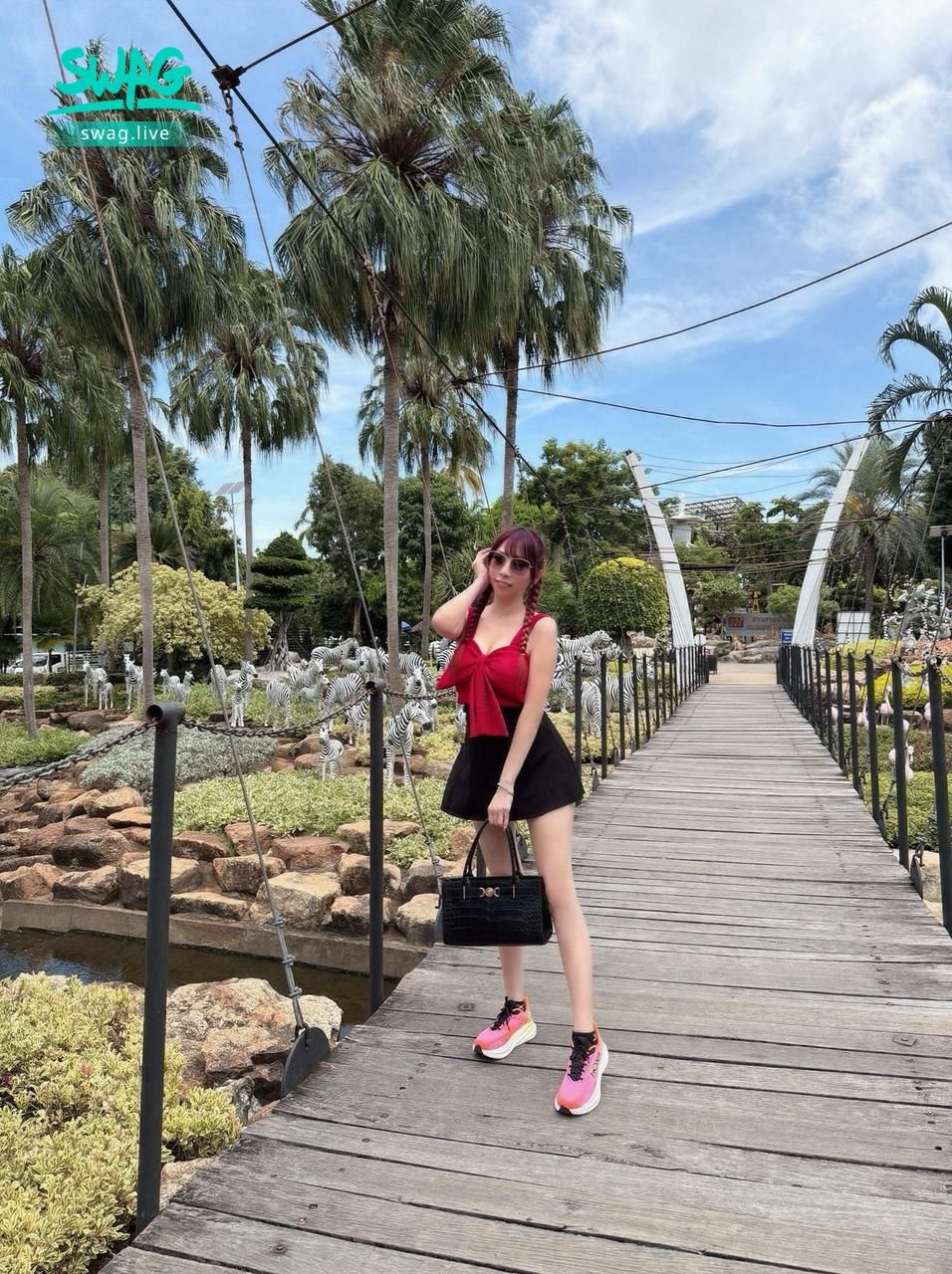ninibaby : 芭達雅度假中🏖️這裡真的美翻❤️
Babe今天有想我嗎🙈