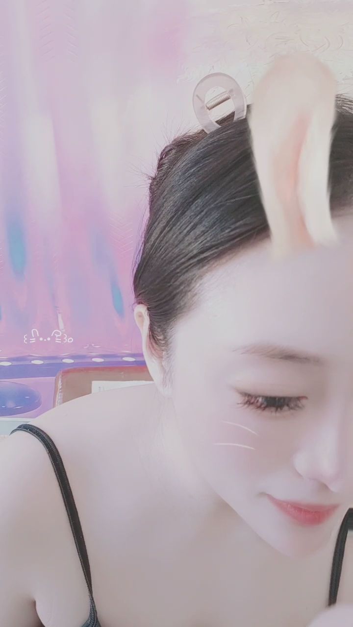  : 靠近一點看看我呀 🥺✨ #心動瞬間 #女友視角 #直播推薦