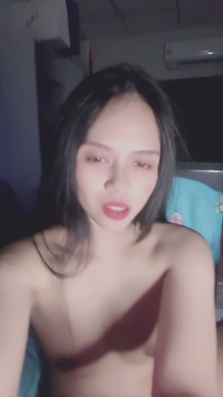  : 從心跳加速的近距離刺激，到最迷人的神情捕捉 😳✨ #感官刺激 #反差魅力 #臉紅心跳