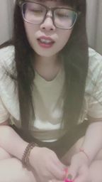 staly678 : 深夜的粉色小驚喜!跟著直播主一起探索這個好玩的玩具吧 😈💖 #深夜互動 #直播精華 #粉色秘密