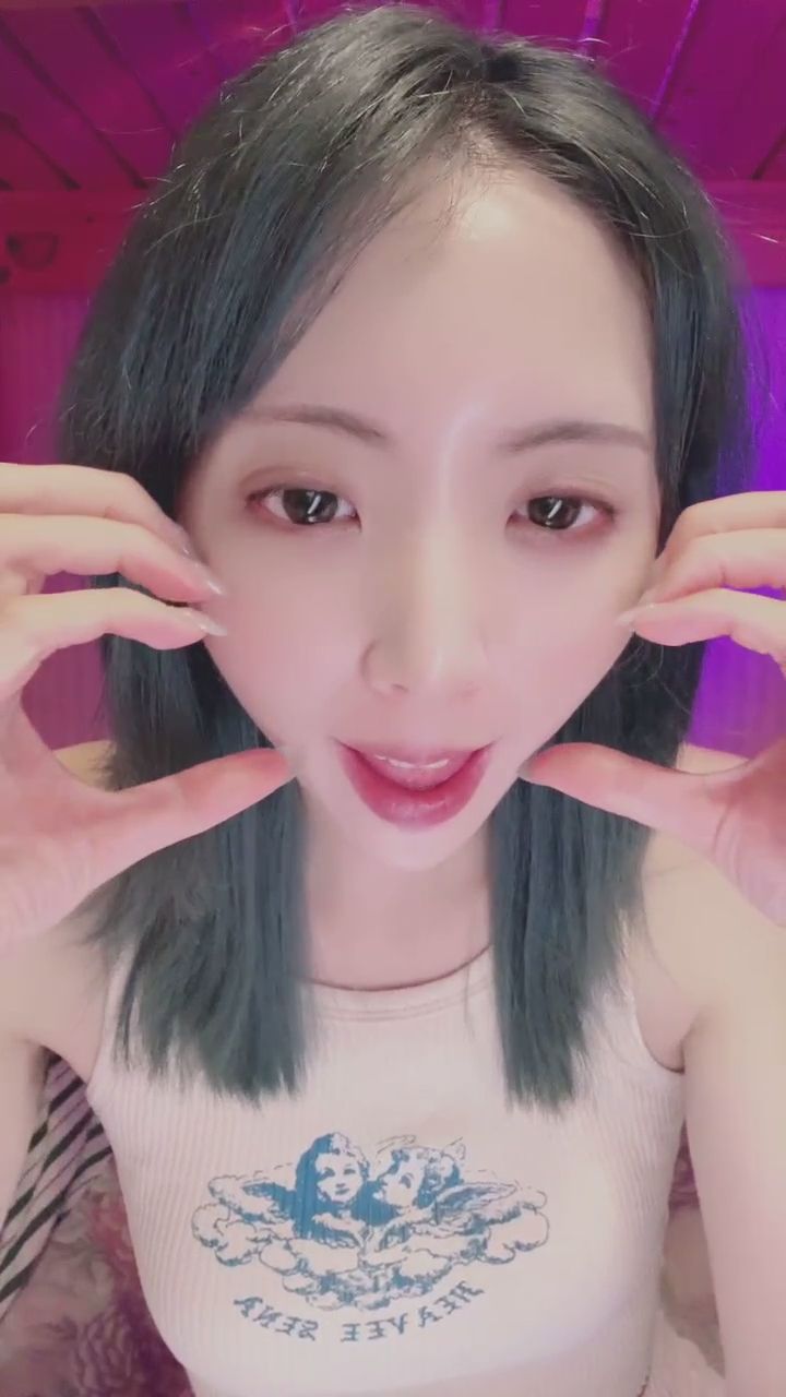 ve_venus : 誰比完💓戴柚子帽？Babe