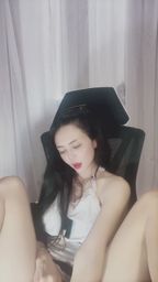 evathai11 : 從舌尖挑逗到大膽解放,這節奏你能撐多久?🔥 #性感福利 #誘惑 #大尺度