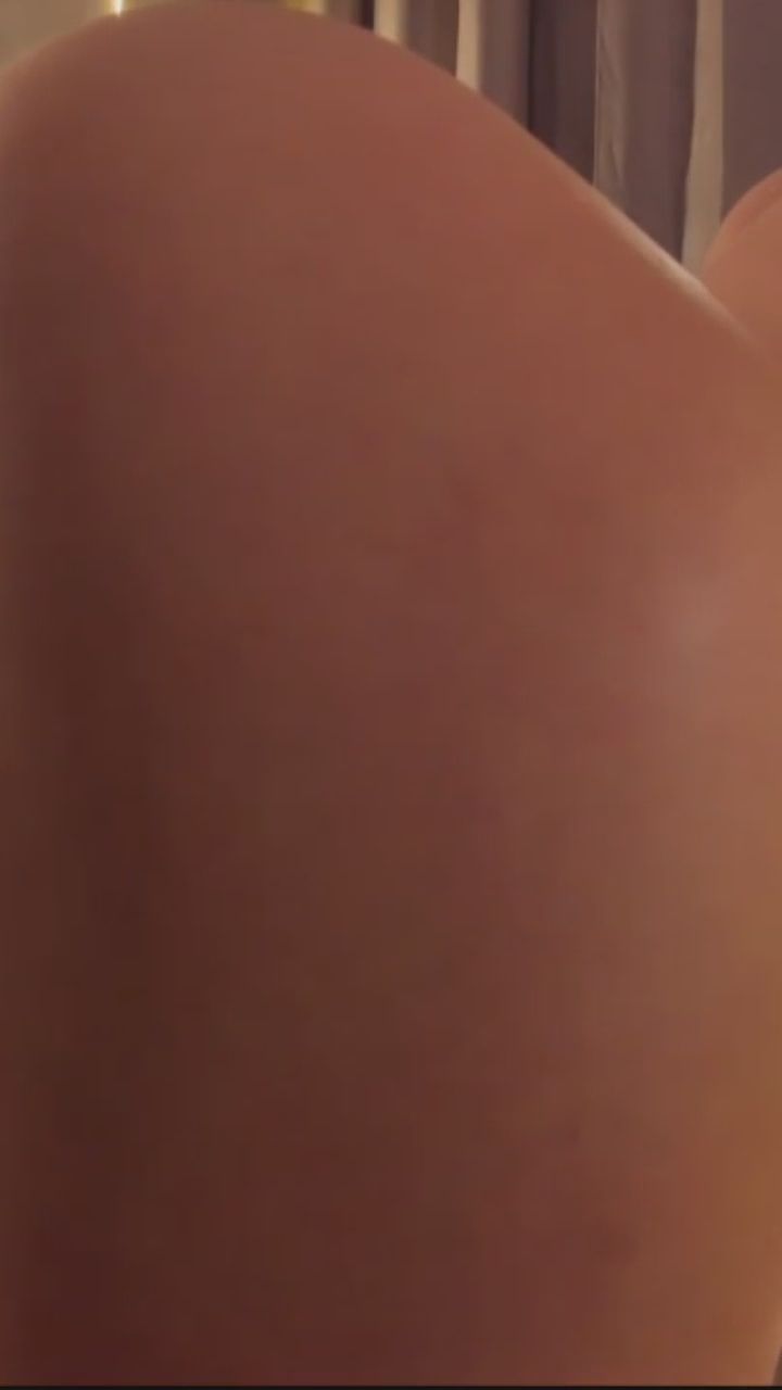  : 無間斷的高頻率律動，帶你進入極致感官世界 🔥🍑 #高頻律動 #火辣誘惑 #私密時光