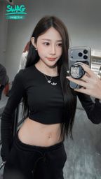 inexperiencedpaw6002 : 打了肚臍環💕💕看起來又更色了