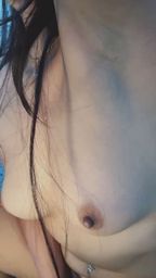 llumiaaa : 浴室裡的私密時光 🚿 蹲姿探索帶來最真實的情緒起伏,跟著節奏一起進入最高潮!🔥 #浴室 #濕身 #真實快感