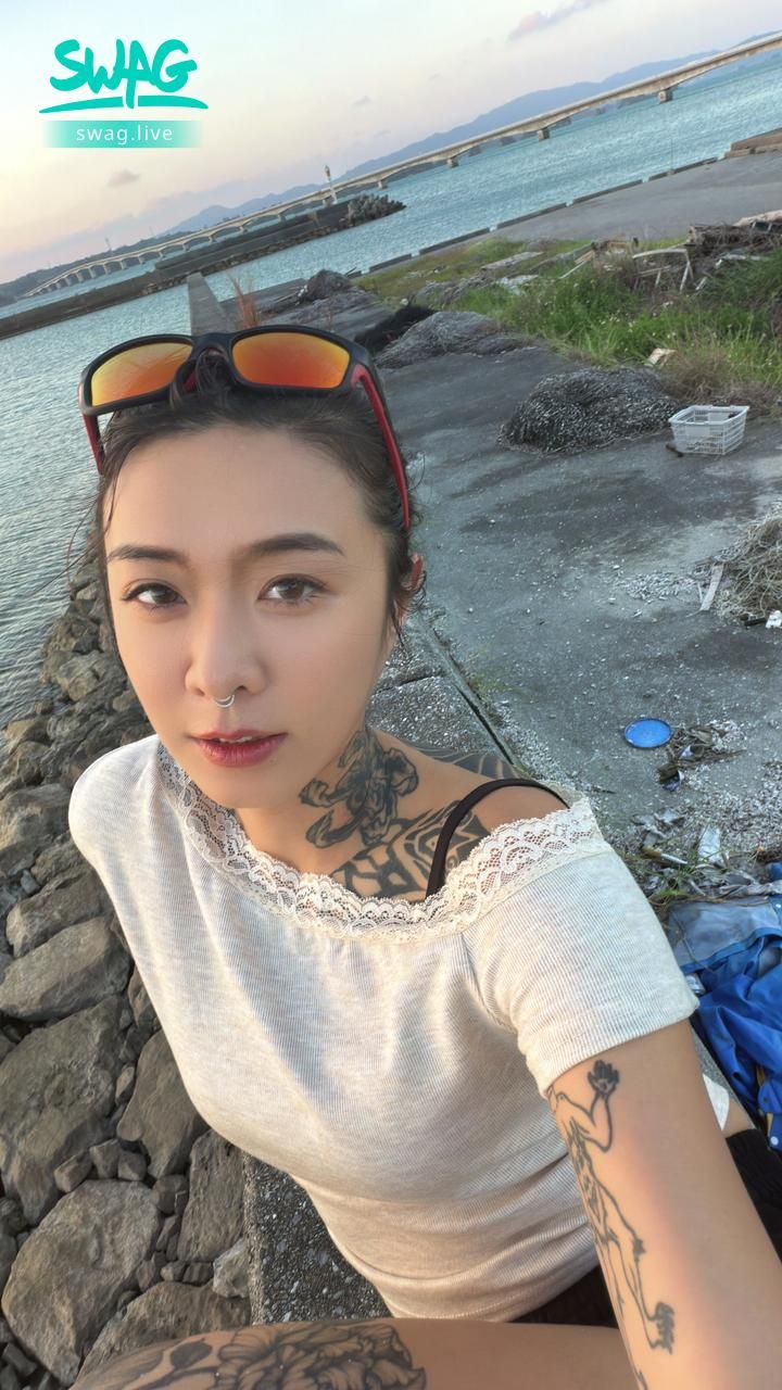 colavsvs : 🌅 🌊 👣 🤿