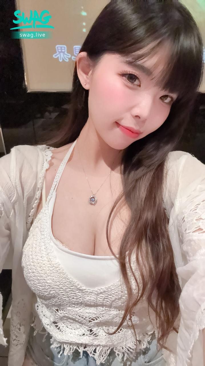 glory1120 : 錢錢生日派對❤️
晴天10/3今天需要請假一天🫶🫶