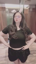 mei101010 : 湊近一點,接收我給你的專屬飛吻!😘🐰 #飛吻 #甜妹 #兔耳濾鏡