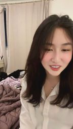 crystal_baebaby : 這麼近看,會不會害羞呢?讓我再靠近一點點🥰🔍 #近距離 #心動 #日常互動