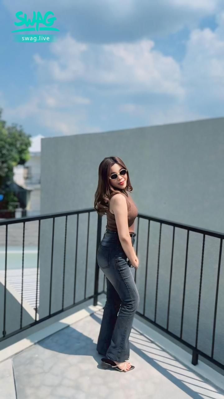 deliaputri27 : hello