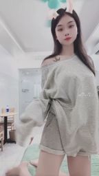 miu201 : 今天的穿搭你給幾分?🐰💫 #日常穿搭 #活力 #兔耳Babemiu
