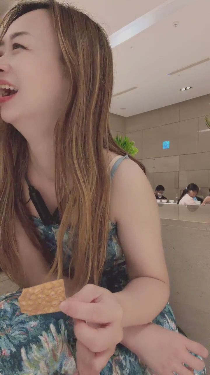 wasteful : 脆脆的聲音，你聽到了嗎？🍘👂 #ASMR #互動 #零食