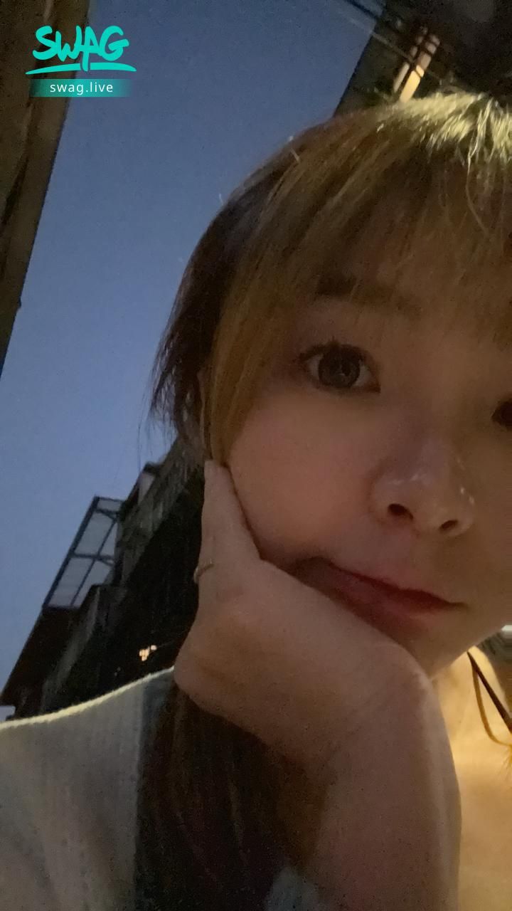 ccsusu : 今天休播唷～私訊會回❤️