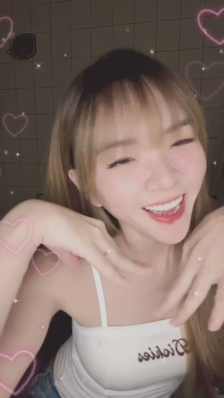  : 臨演的戲劇出來了😆你們看過了嗎 #可愛 #治癒系 #表情包