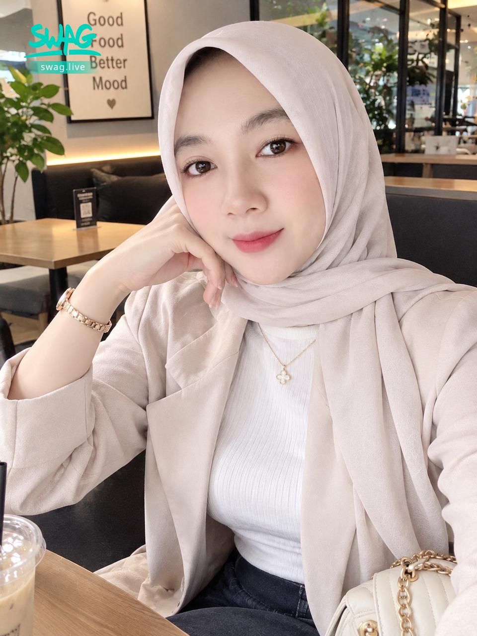  : Do you like women who wear hijab?