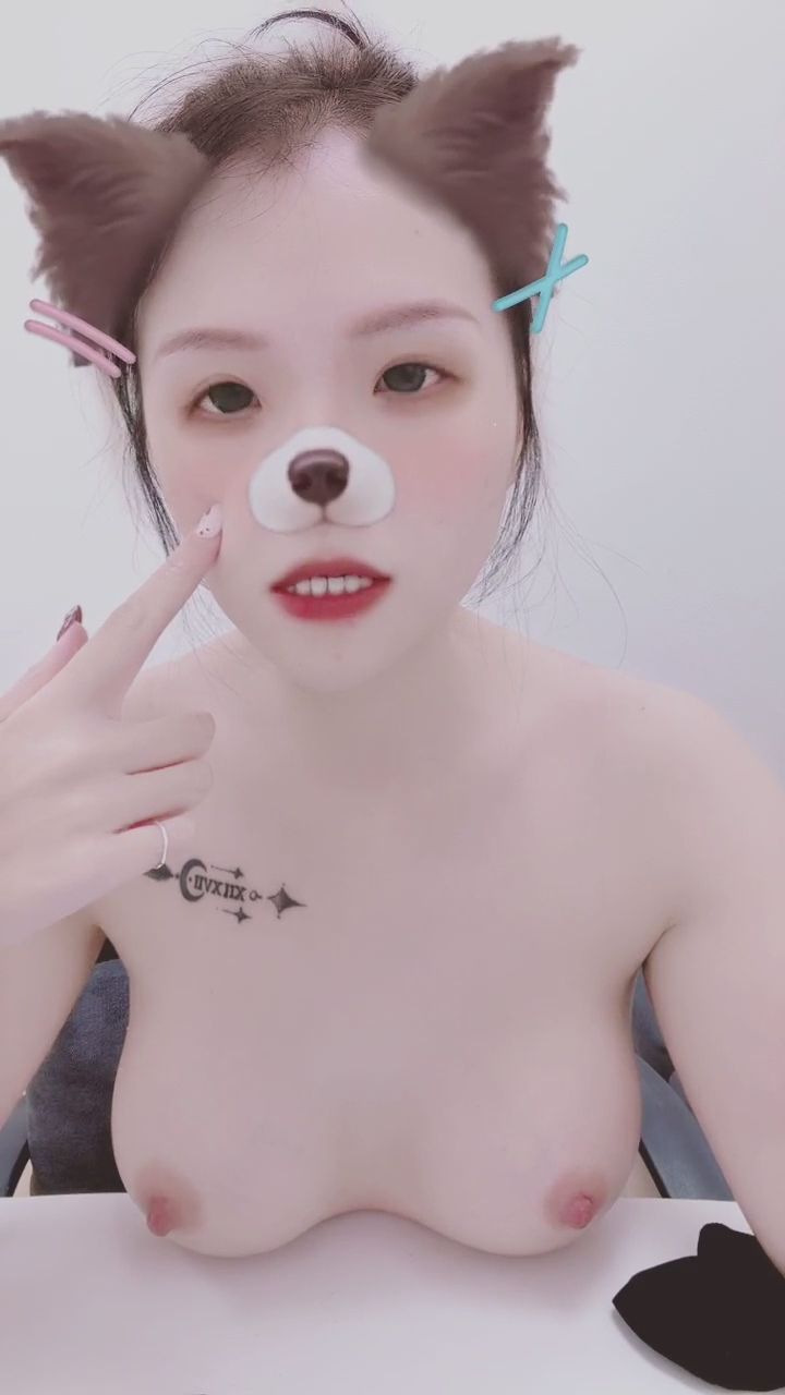  : 準備好迎接驚喜了嗎？最期待的瞬間為你完全解禁！💦 #脫衣 #性感 #解禁 #深夜福利