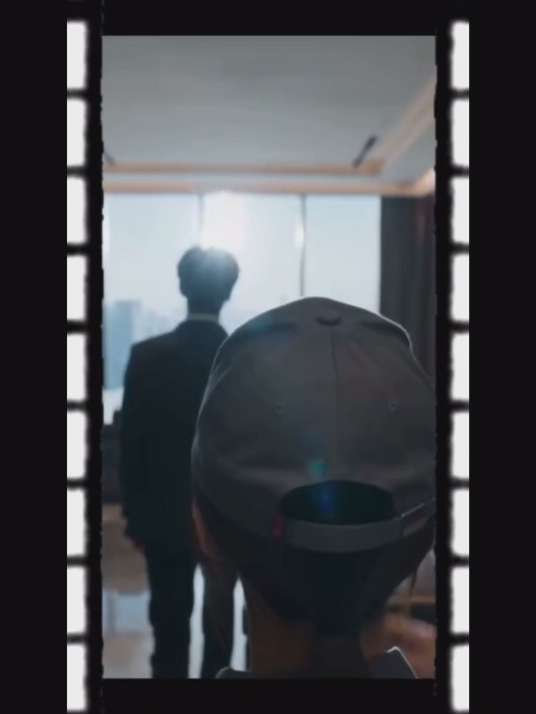  : 精液香氛系統 EP2 董事長肉棒後入嫩屄（AI生成）