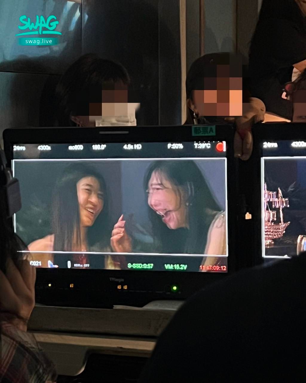bershuka : 公視戲劇拍攝工作紀錄照🎬
《郵票與舒芙蕾》現正熱映中🙌🏻
▸ Disney+、中華電信 Hami Video 現正熱播中
▸ 10/10(六)23:00|每週六公視 CH13、公視+ 上架